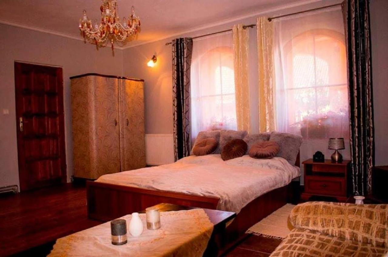 Apartman Anna Apartment เวลคี สลาวโคว์ ภายนอก รูปภาพ